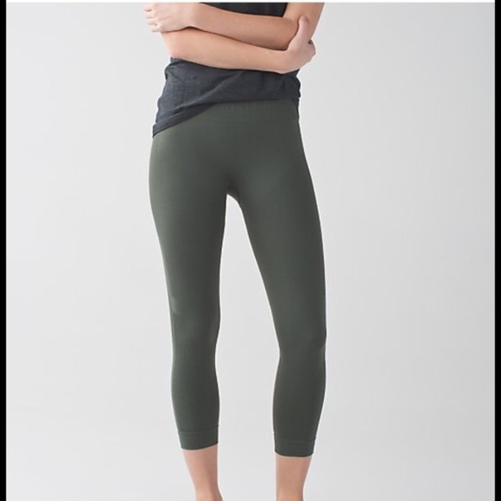 Lululemon In The Zone crop